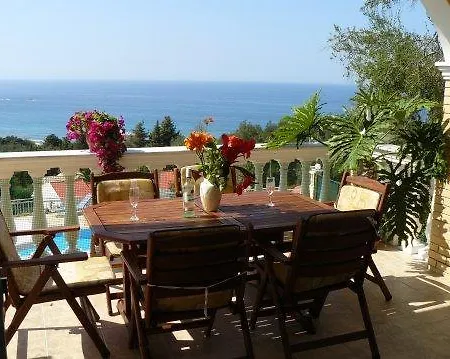 Сasa de vacaciones Romantic Mesongí